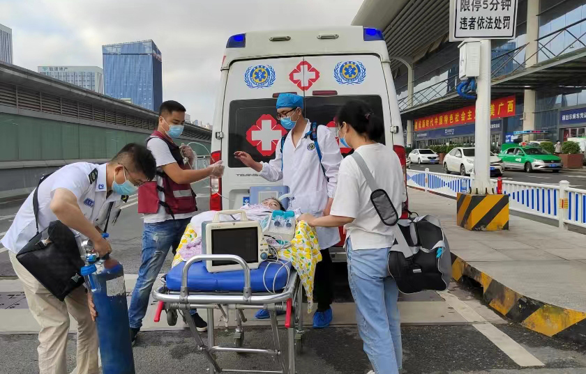 六安救护车出租公司